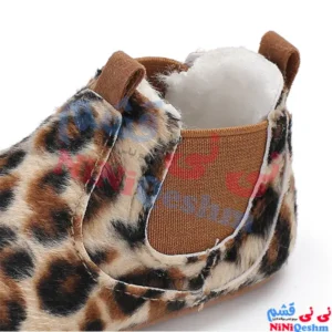 پاپوش نوزادی ساق بلند طرح پلنگی دخترانه